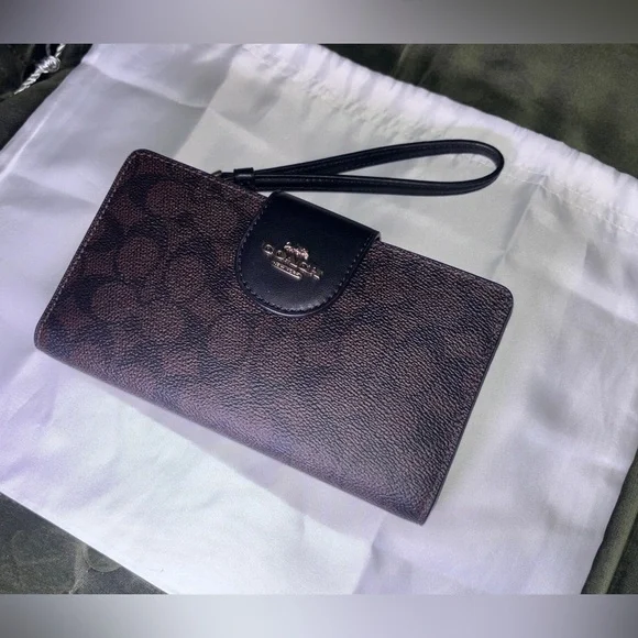 NWT Coach Phone Wallet In Signature Canvas Walnut - Picture 8 of 8